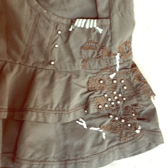 NEW-CHILLI Pepper London Ruffled, Embroidered, Hand Beaded, Studded Mini Skirt - Picture 5 of 14
